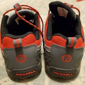 Merrell hiking shoes for boys